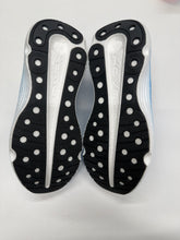 Load image into Gallery viewer, Men’s Under Armour Shoes, 11.5
