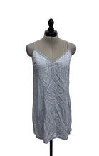 Load image into Gallery viewer, Women’s TNA Sleeveless Dress, Small
