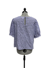 Load image into Gallery viewer, Women’s Gap Short Sleeve Top, Large
