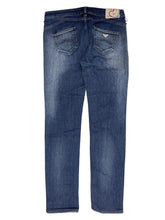 Load image into Gallery viewer, Men’s “Armani Jeans” Jeans, 31
