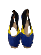 Load image into Gallery viewer, Women’s Sperry Laofers Shoes, 6.5
