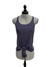 Load image into Gallery viewer, Women’s Lululemon Sleeveless Top, Size 6
