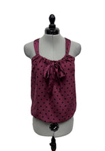 Load image into Gallery viewer, Women’s American Eagle Sleeveless Blouse, Extra Small
