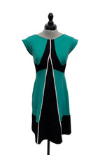 Load image into Gallery viewer, Women’s TFNC London Sleeveless Dress, Small

