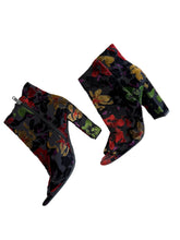 Load image into Gallery viewer, Women’s Wild Shoes, 9.5
