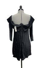 Load image into Gallery viewer, Women&#39;s Abercrombie &amp; Fitch Long Sleeve Dress, Medium
