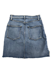 Load image into Gallery viewer, Women’s Wilfred Skirt, 2
