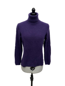 Women’s Charter Club Long Sleeve Sweater, Medium