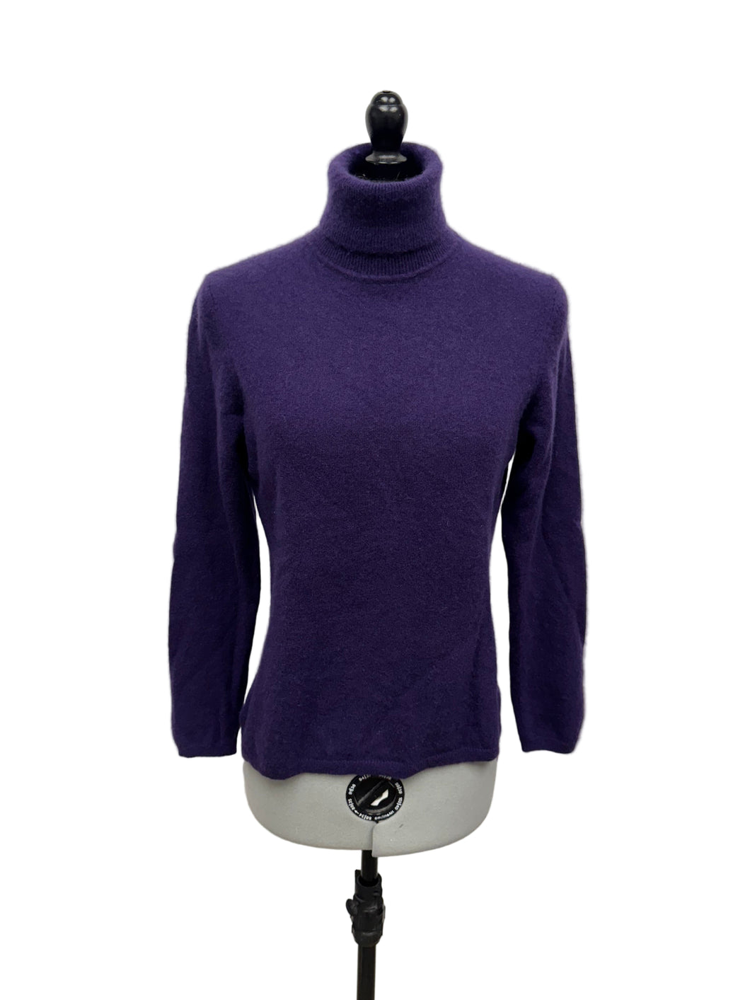 Women’s Charter Club Long Sleeve Sweater, Medium