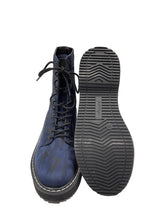 Load image into Gallery viewer, Women’s Kendall &amp; Kylie Boots, US 9
