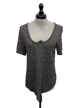 Load image into Gallery viewer, Women’s Babaton Short Sleeve Top, Small
