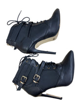 Load image into Gallery viewer, Women’s Jumex Dress Boots, Size 38
