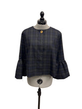 Load image into Gallery viewer, Women’s Zara Long Sleeve Blazer, Medium
