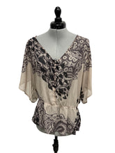 Load image into Gallery viewer, Women’s Guess Short Sleeve Blouse, Large
