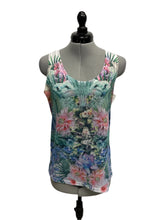 Load image into Gallery viewer, Women’s Vero Moda Sleeveless Top, Medium
