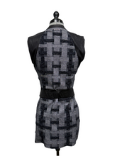 Load image into Gallery viewer, Women’s Joseph Ribkoff Sleeveless Sweater, 6
