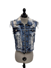 Load image into Gallery viewer, Women’s Phillip Plein Sleeveless Vest, Large
