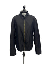 Load image into Gallery viewer, Men’s Banana Republic Long Sleeve Light Jacket, Large
