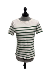 Load image into Gallery viewer, Women’s Boden Short Sleeve Top, 2
