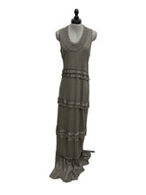 Load image into Gallery viewer, Women’s Banana Republic Sleeveless Dress, Medium
