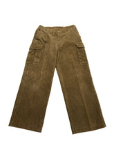 Load image into Gallery viewer, Men’s Giodano Corduroy Pants, 34 x 32
