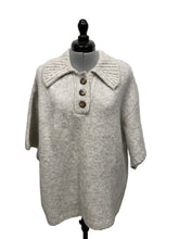 Load image into Gallery viewer, Women’s Zara Short Sleeve Sweater, Small
