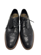 Load image into Gallery viewer, Men’s Banana Republic Shoes, 11
