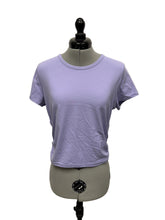 Load image into Gallery viewer, Women’s Lululemon Short Sleeve Top, 6
