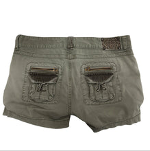 Load image into Gallery viewer, Women’s Guess Shorts, 31
