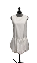 Load image into Gallery viewer, Women’s Oak &amp; Fort Sleeveless Dress, Small
