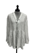 Load image into Gallery viewer, Women’s We The Free Long Sleeve Top, Medium
