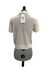 Load image into Gallery viewer, Women’s Zara Short Sleeve Sweater, Medium
