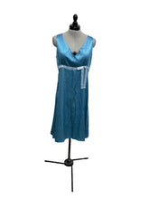 Load image into Gallery viewer, Women’s Kenzie Sleeveless Dress, Size 8
