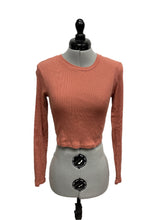 Load image into Gallery viewer, Women’s TNA Long Sleeve Top, Small
