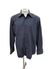 Load image into Gallery viewer, Men’s Gucci Dress Shirt, 44
