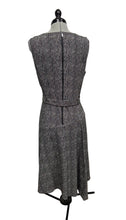 Load image into Gallery viewer, Women’s Calvin Klein Sleeveless Dress, Large
