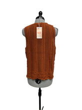 Load image into Gallery viewer, Women’s Kirundo Sleeveless Sweater, Medium
