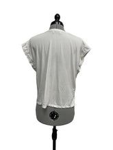 Load image into Gallery viewer, Women’s Babaton Sleeveless Top, Large
