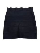 Load image into Gallery viewer, Women’s BCBG Skirt, Medium
