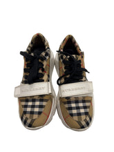 Load image into Gallery viewer, Women’s Burberry Sneakers, 37
