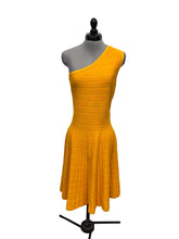 Load image into Gallery viewer, Women’s Michael Kors Sleeveless Dress, Large

