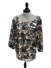 Load image into Gallery viewer, Women’s Ann Taylor Loft Long Sleeve Blouse, Small
