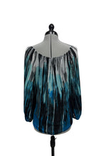 Load image into Gallery viewer, Women’s Vince Camuto Long Sleeve Blouse, Medium
