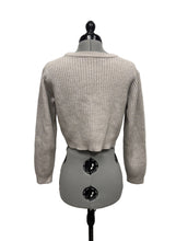 Load image into Gallery viewer, Women’s Wilfred Long Sleeve Sweater, Medium
