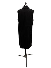 Load image into Gallery viewer, Women’s Joan Vass Sleeveless Sweater, Medium
