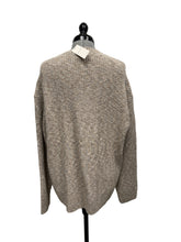 Load image into Gallery viewer, Women’s Abercrombie and Fitch Long Sleeve Sweater, Large
