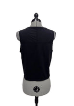 Load image into Gallery viewer, Women’s North Face Sleeveless Top, Medium
