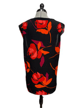 Load image into Gallery viewer, Women’s Cabi Sleeveless Blouse, Extra Large
