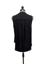 Load image into Gallery viewer, Women’s Vince Camuto Sleeveless Blouse, Small
