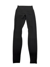 Load image into Gallery viewer, Women’s Lululemon Leggings, 4
